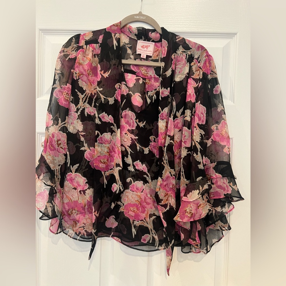 NWOT Banjanan Floral Sheer Black and Pink Women's Top small